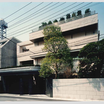 T3邸